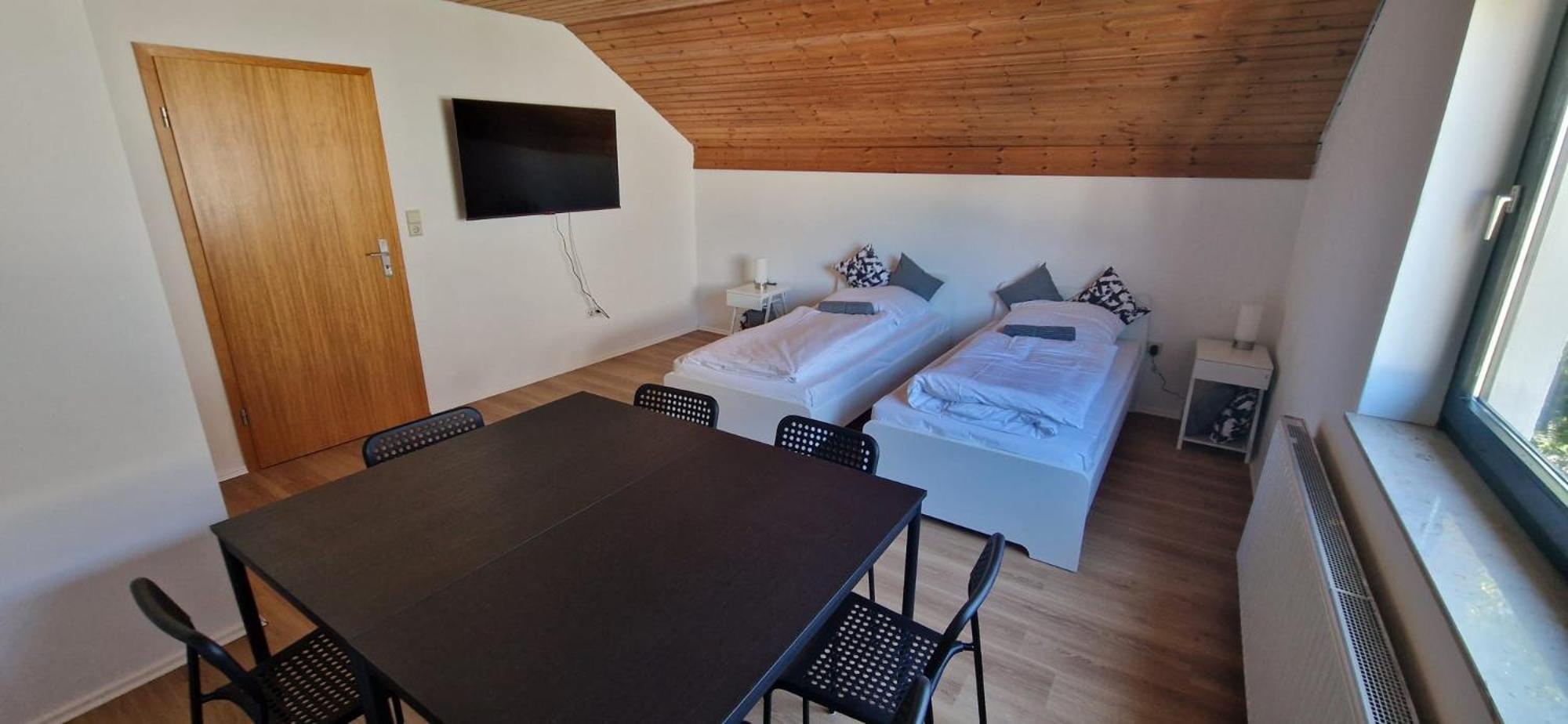 Apartamento Mcmonti Bielefeld - Oerlingshausen Zentral, Netflix Oerlinghausen Exterior foto